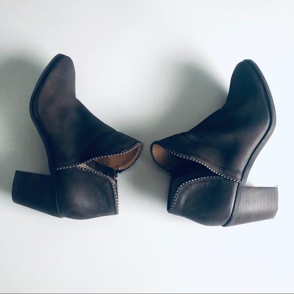 Lucky Brand 'Pincah 2' Women's 8.5 Boho Brown Leather Bootie Ankle Boot Beaded - Picture 5 of 13